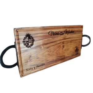 Tabla de Curupay con Herrajes Artesanales 25cm x 50cm